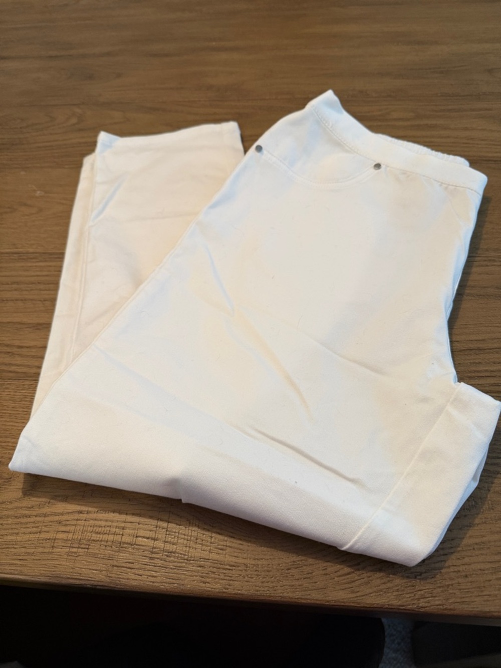 H by Halston Studio Stretch Pull-On Straight Leg Pants Classic White 8 P NWOT